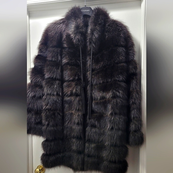 Women's Beaver Coat with Layers and Leather - Picture 1 of 5